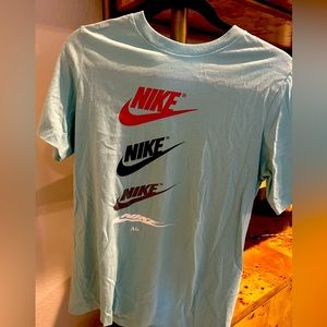 Nike boys tshirt, size XL.